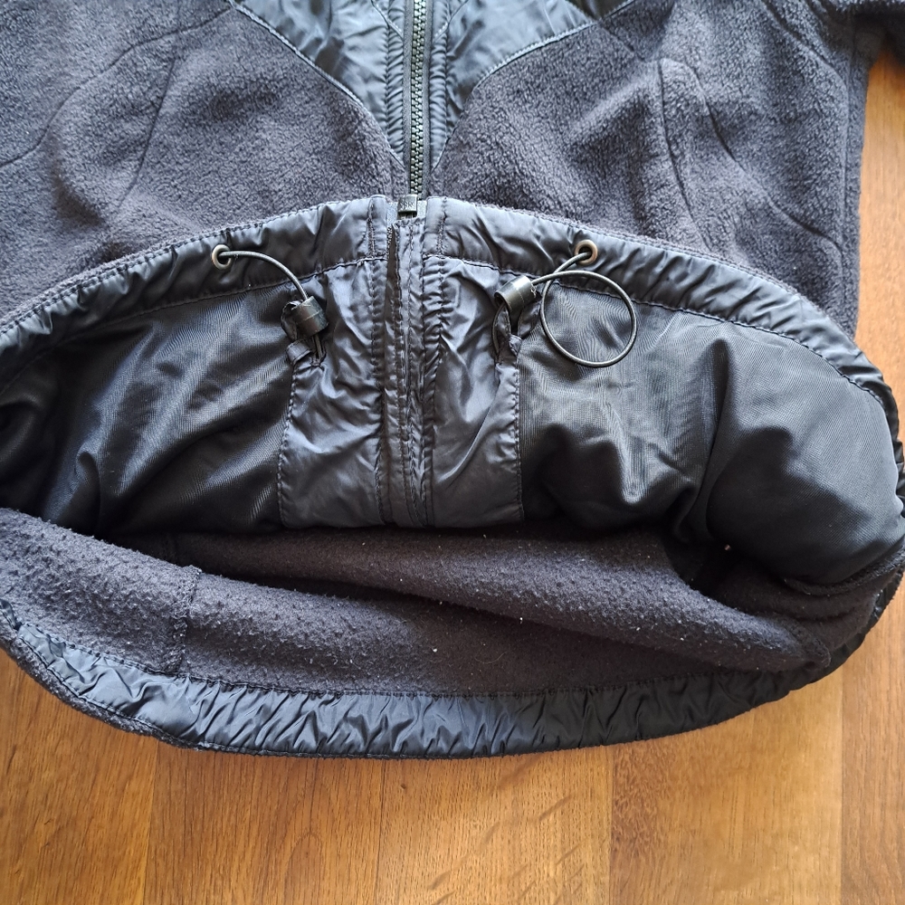 Columbia Zip-Up Fleece Sweater - Medium - Picture 5 of 15